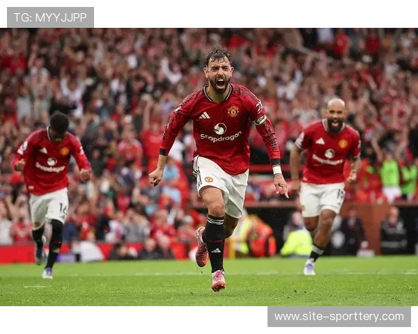 曼联队长B位置后撤，赛季直接参与12球